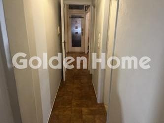 Apartment in Center, Nea Smyrni — Photo 3 of 4