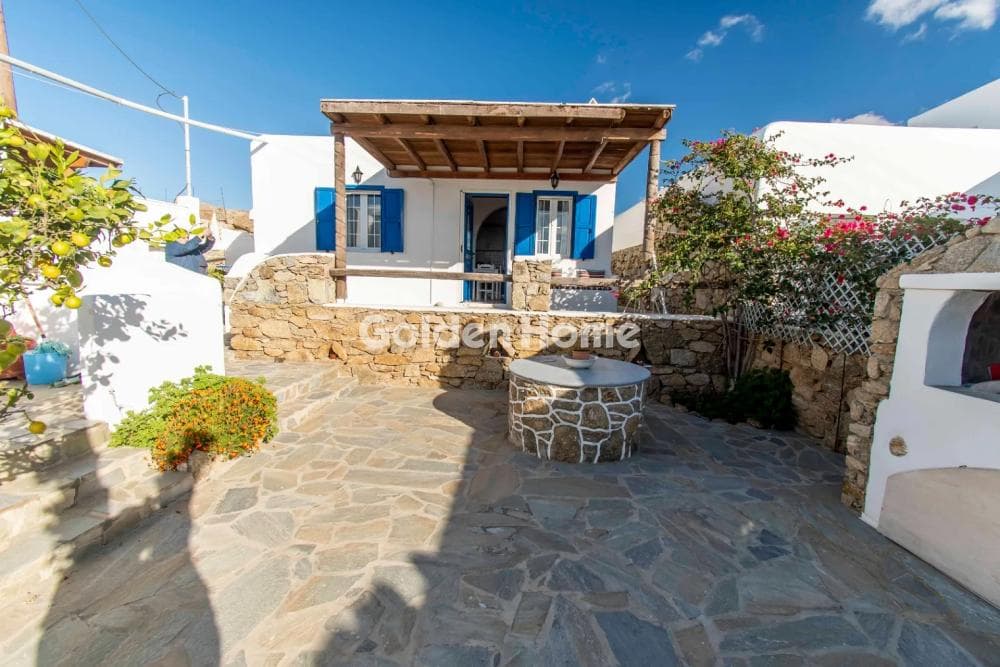 Apartment in Tourlos, Mykonos — Photo 1 of 11