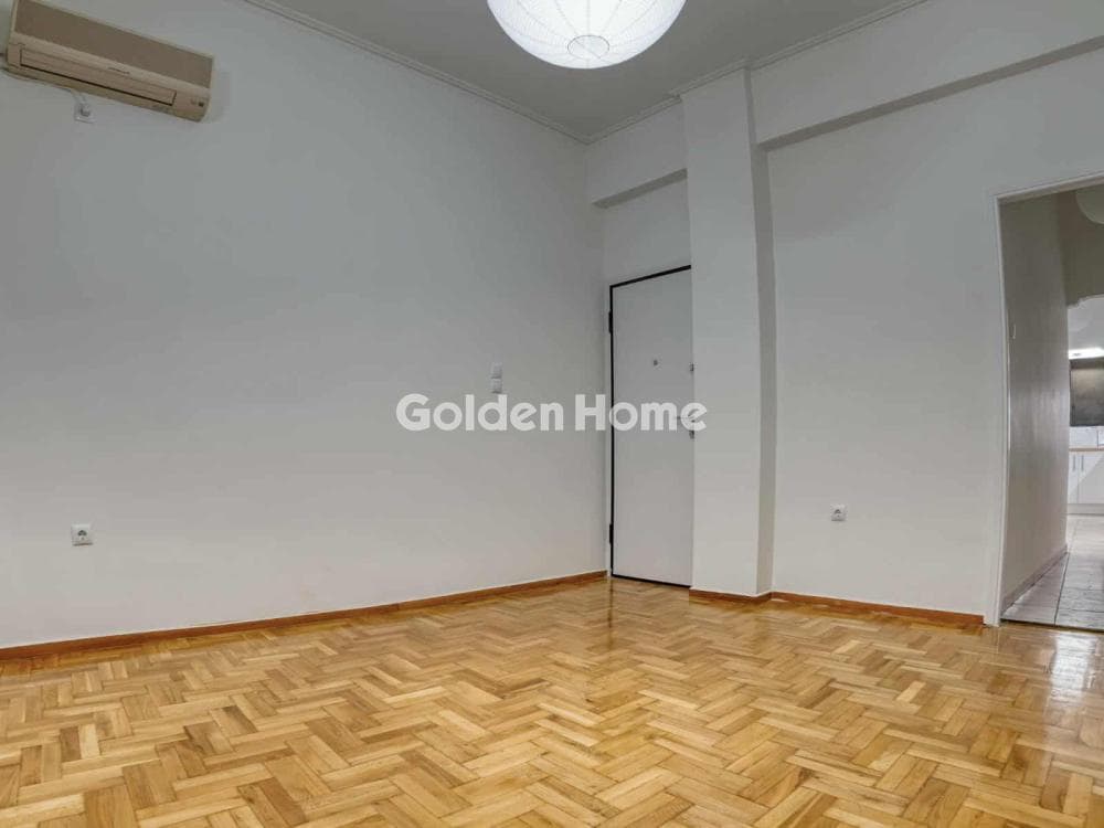 Apartment in Lofos Skouze, Kolonos - Kolokinthous — Photo 1 of 11