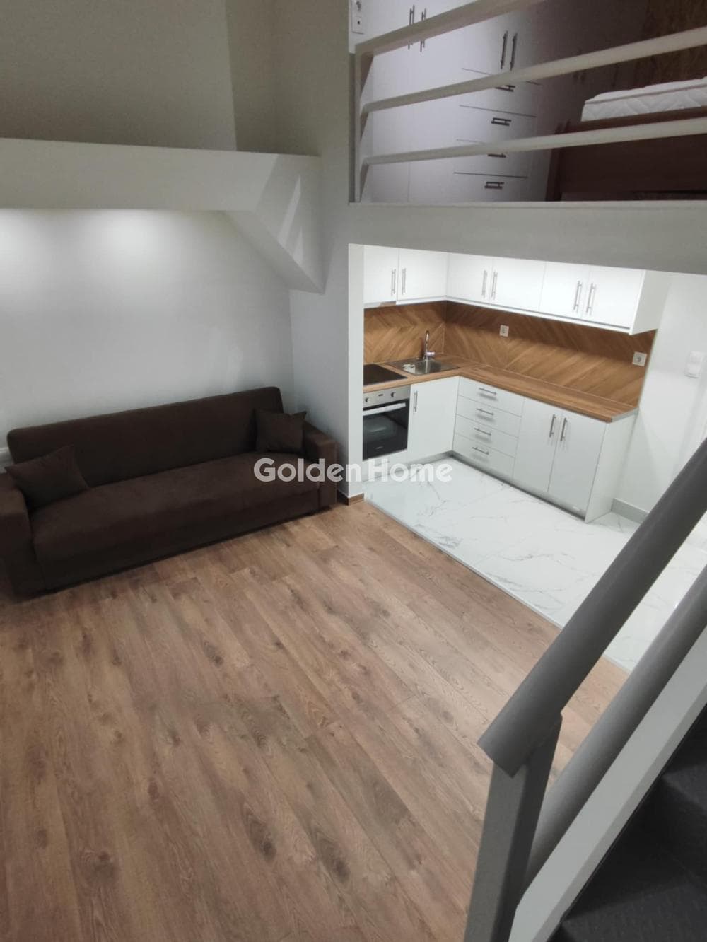 Apartment in Analipsi, Vironas — Photo 1 of 13