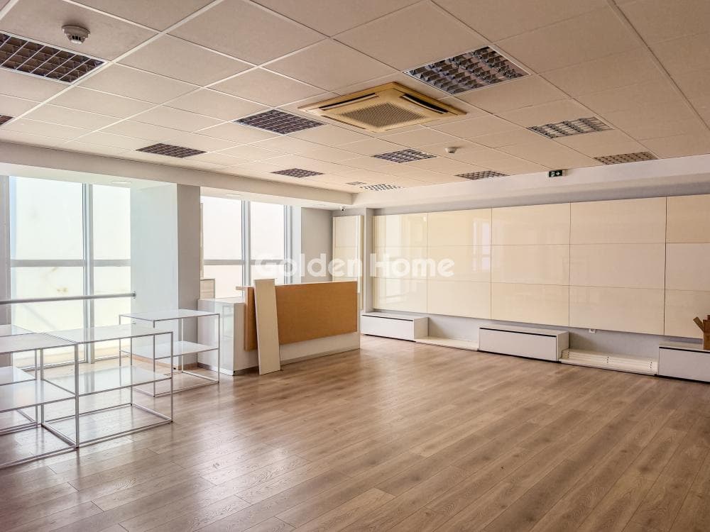 Κατάστημα στην Πλατεία Ελευθερίας, Κορυδαλλός — Φωτογραφία 20 από 31