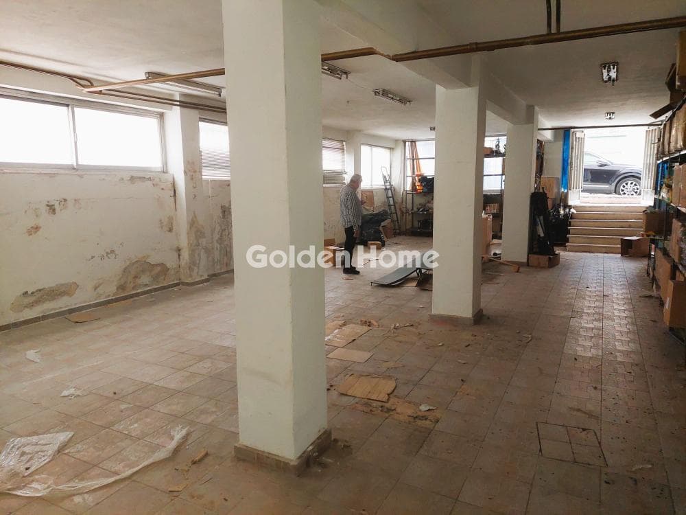 Warehouse in Center, Neos Kosmos — Photo 4 of 5