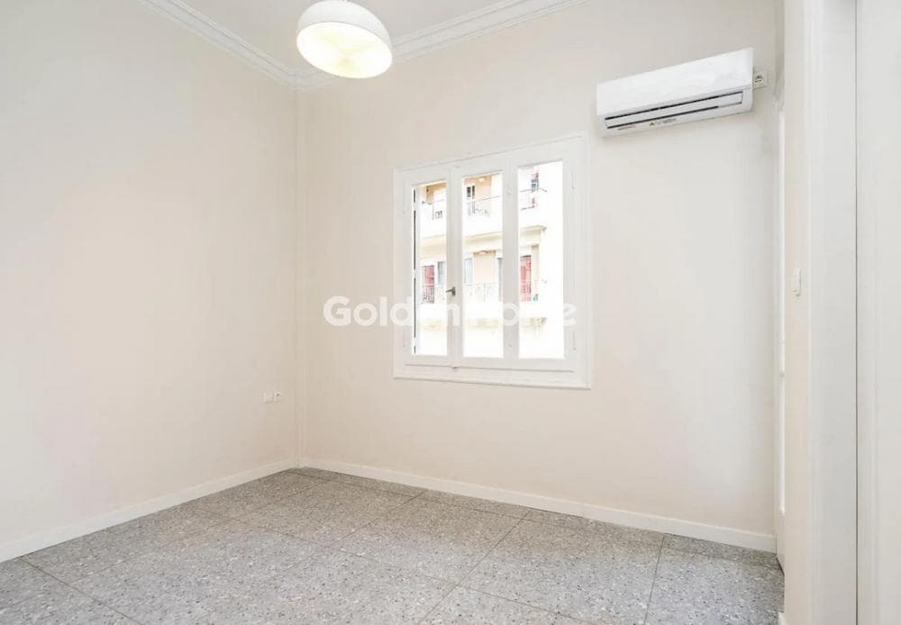 Apartment in Politechnioupoli, Zografou — Photo 5 of 20