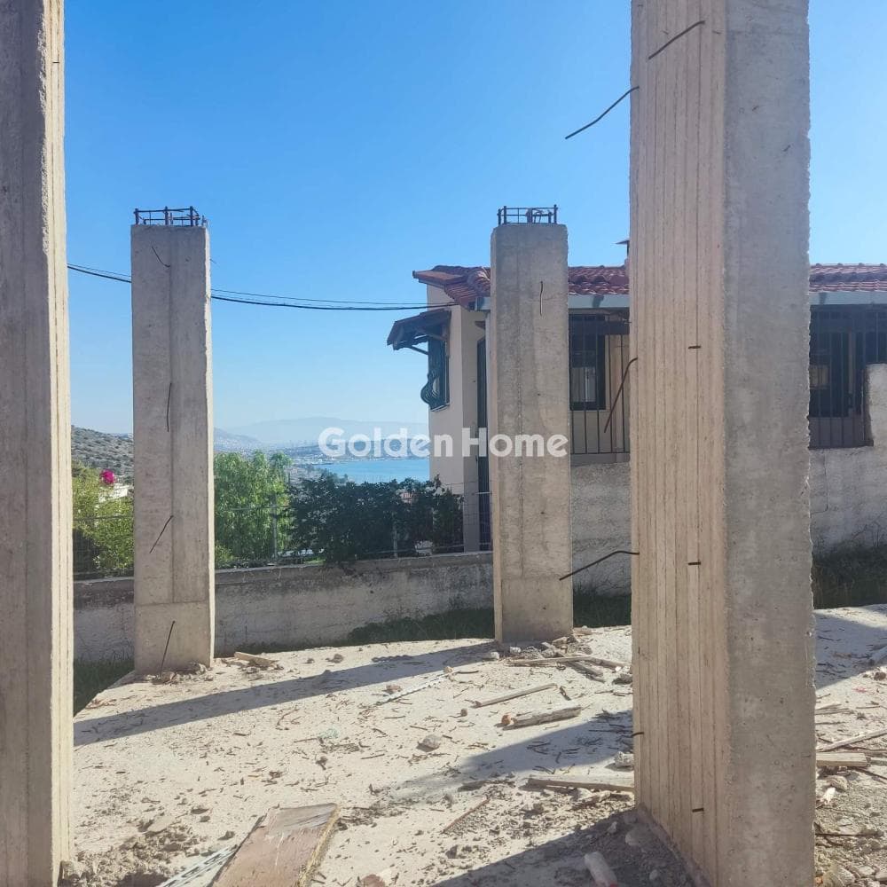 House in Resti, Salamina — Photo 1 of 15