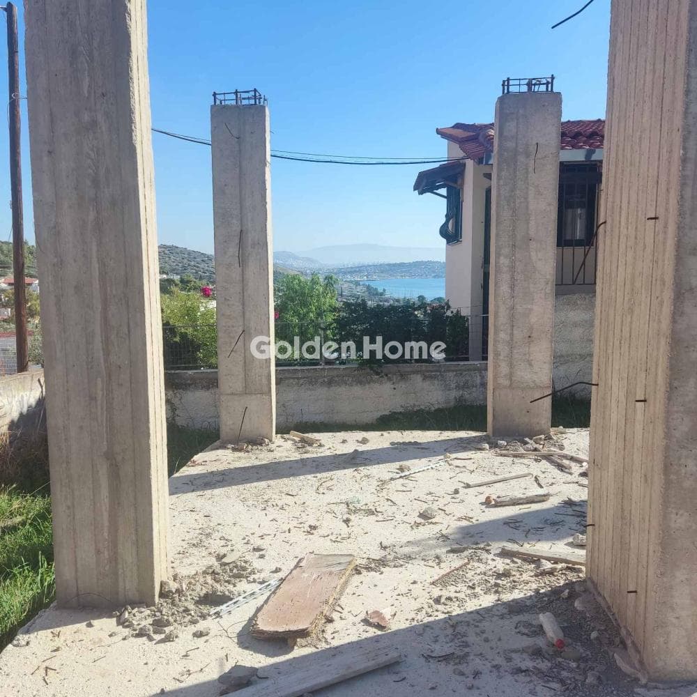 House in Resti, Salamina — Photo 2 of 15