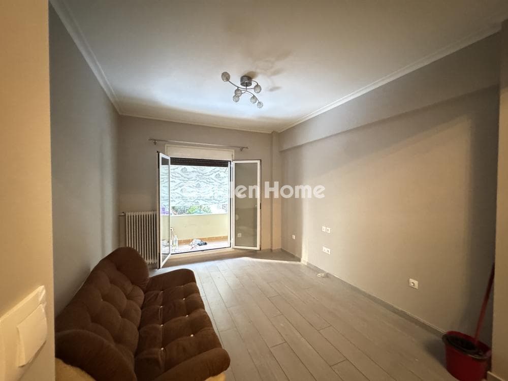 Apartment in Ag. Meletiou - Viktorias Sq. - Marni, Patision - Acharnon — Photo 1 of 9