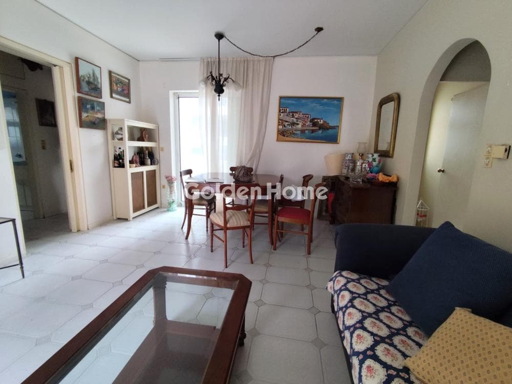 Apartment in Aixoni, Glyfada — Photo 1 of 16