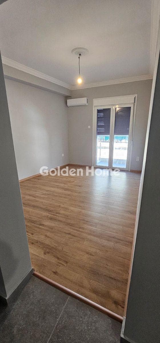 Apartment in Akropoli, Historic Center — Photo 6 of 9