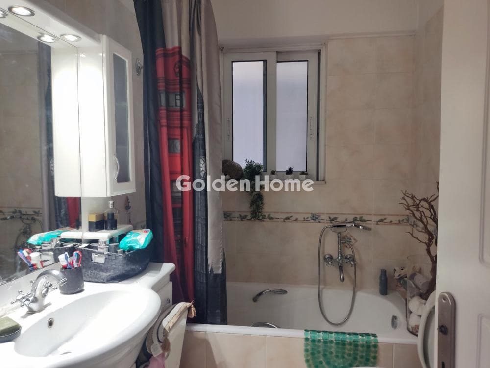 Apartment in Thiseio, Historic Center — Photo 12 of 15