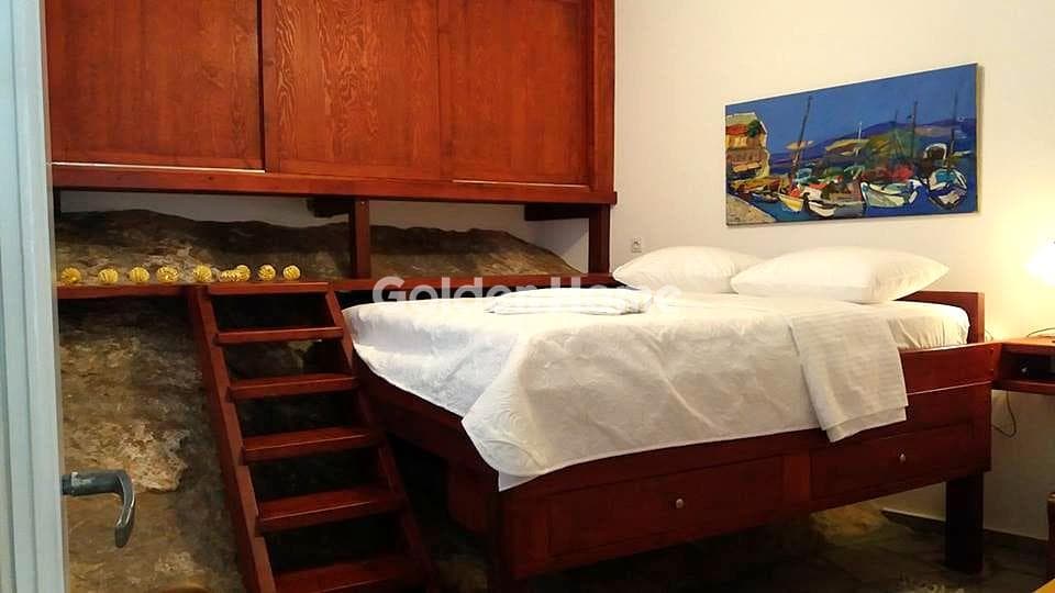 House in Moni Profiti Ilia, Hydra — Photo 46 of 80