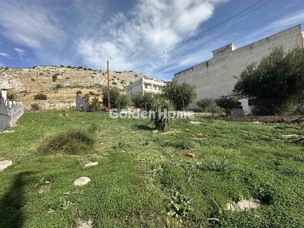 Building Plot in Paloukia, Abelakia — Photo 1 of 2