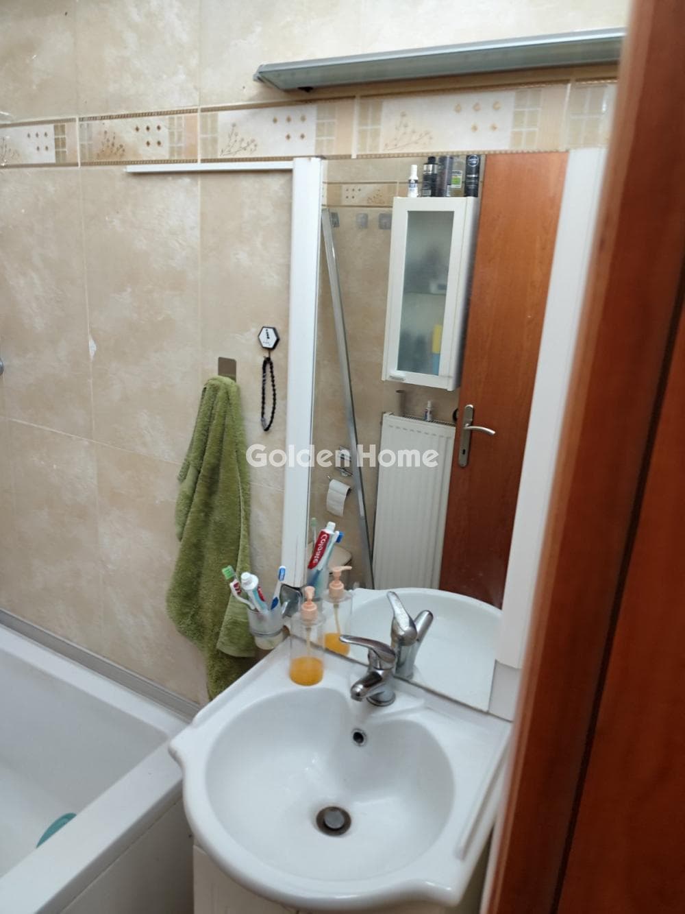 Apartment in Agios Fanourios, Drapetsona — Photo 23 of 30