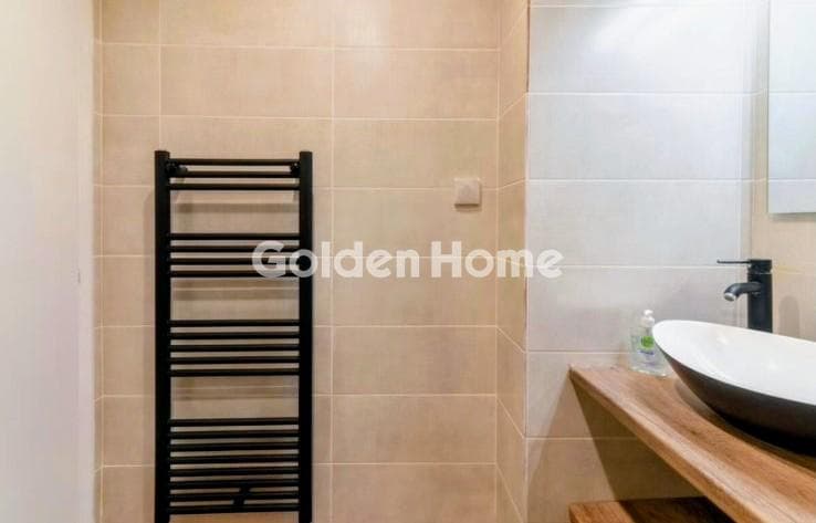Apartment in akadimia Platonos, Kolonos - Kolokinthous — Photo 11 of 16