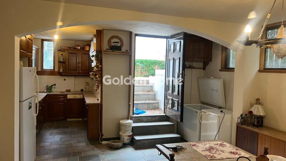 Apartment in Pirnari, Glyfada — Photo 6 of 10
