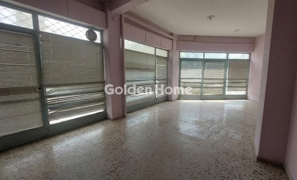 Retail Store in Tria Asteria, Iraklio — Photo 1 of 10