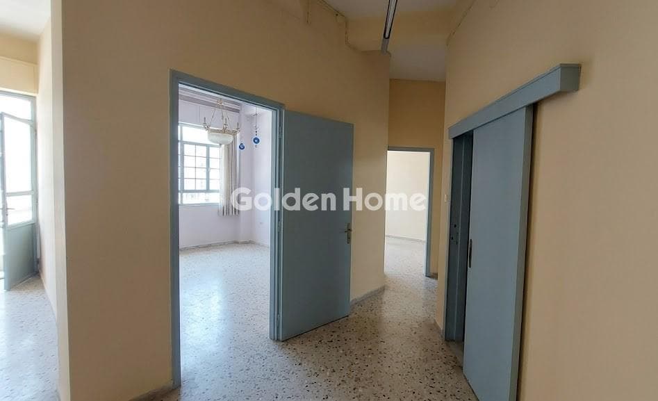 Retail Store in Tria Asteria, Iraklio — Photo 8 of 10
