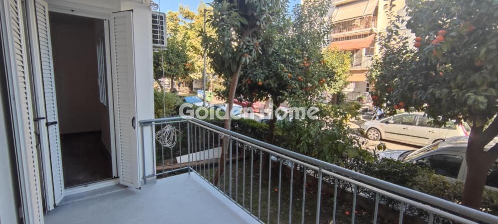 Διαμέρισμα στην Αγία Άννα, Άγιος Ιωάννης Ρέντης — Φωτογραφία 9 από 9