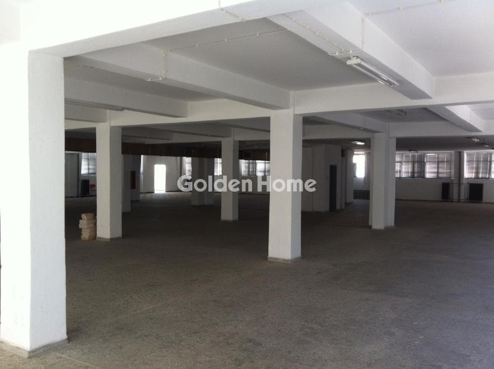 Warehouse in Center, Piraeus — Photo 2 of 5