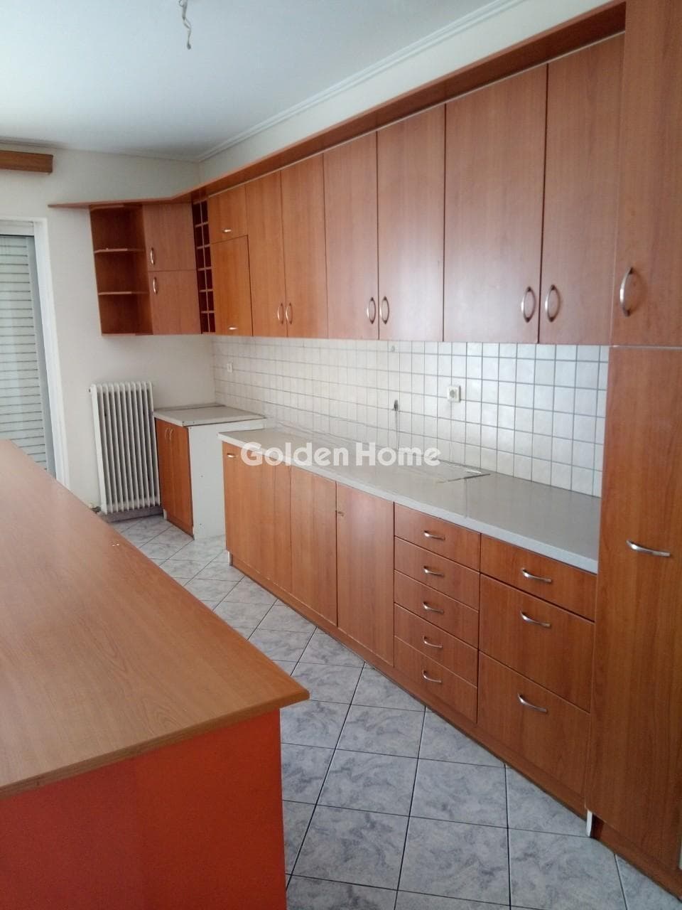 Apartment in Plateia Koliatsou, Patision - Acharnon — Photo 2 of 10