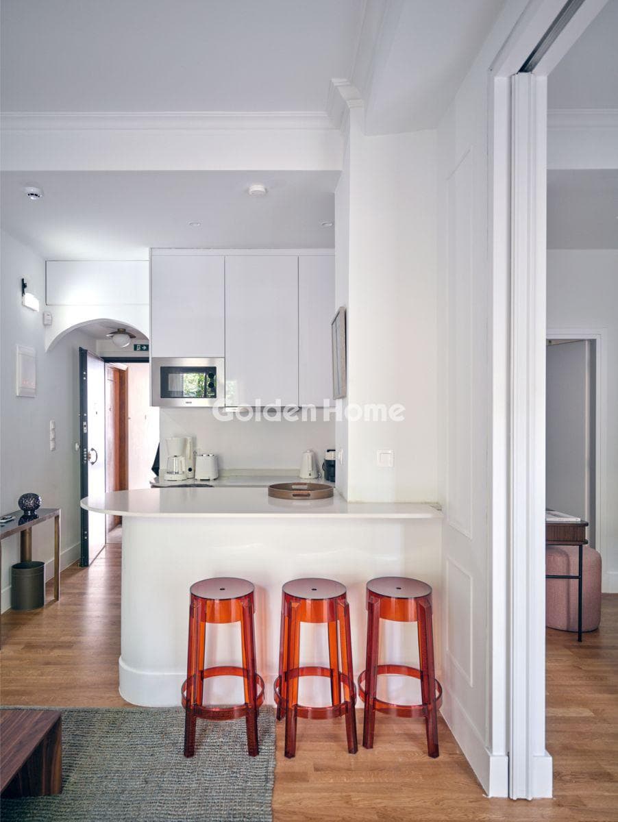 Apartment in Plaka, Historic Center — Photo 2 of 21