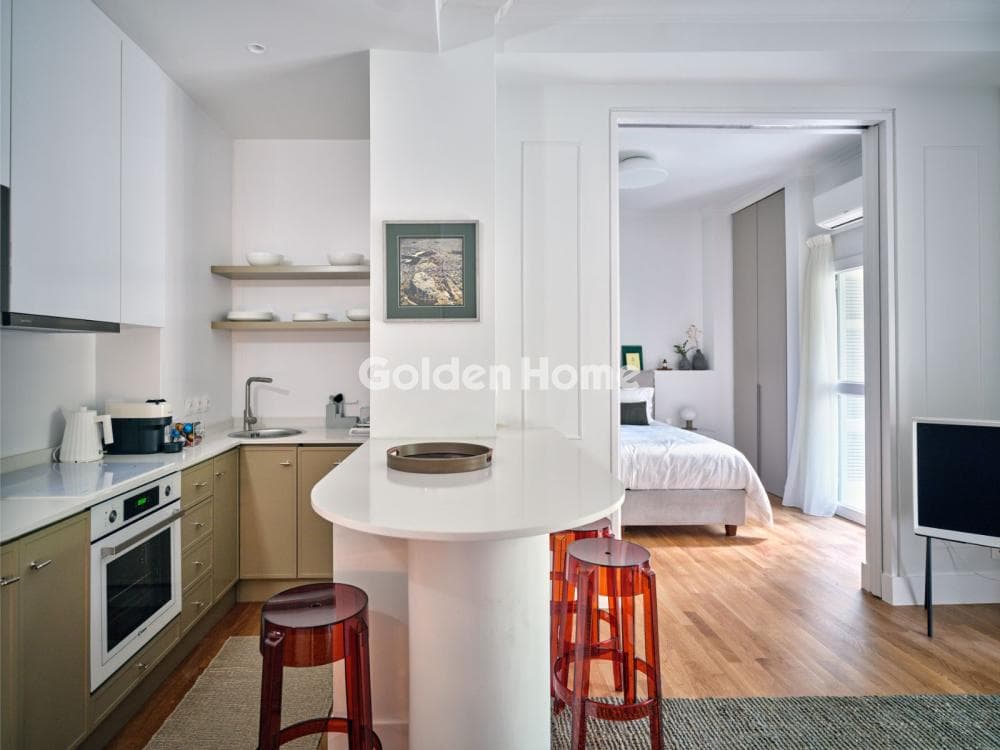 Apartment in Plaka, Historic Center — Photo 4 of 21