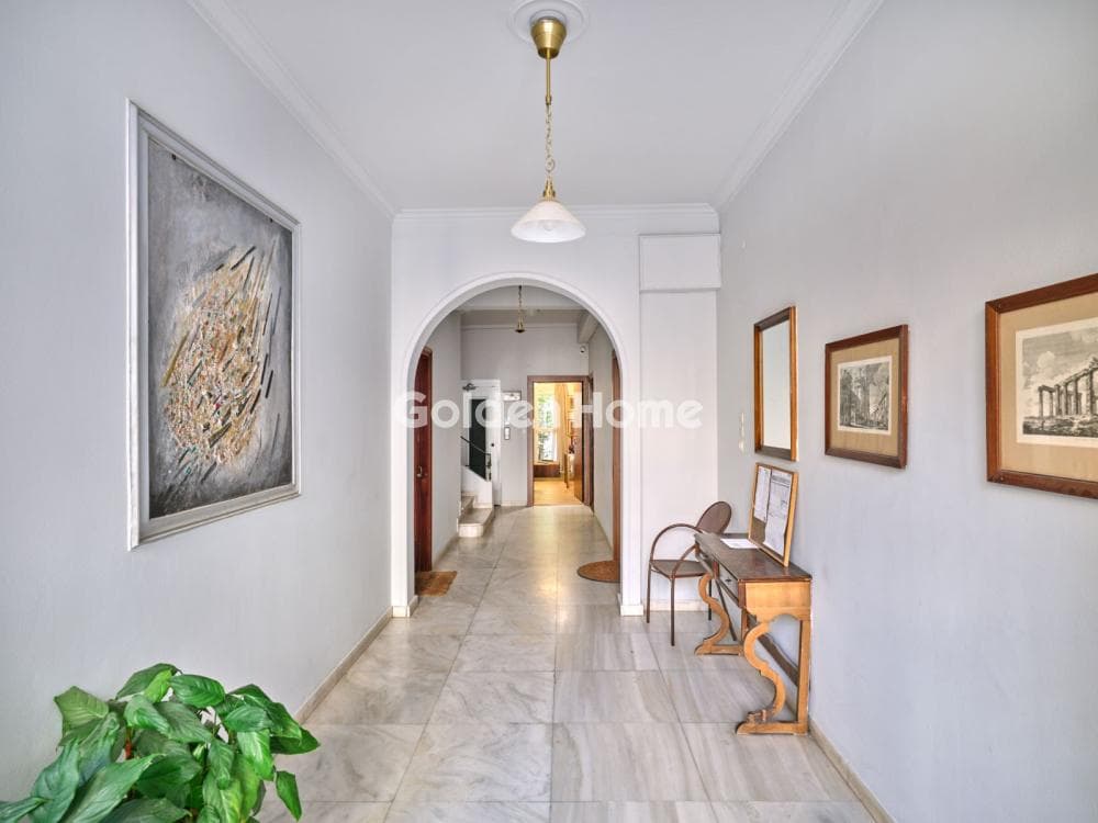 Apartment in Plaka, Historic Center — Photo 1 of 21