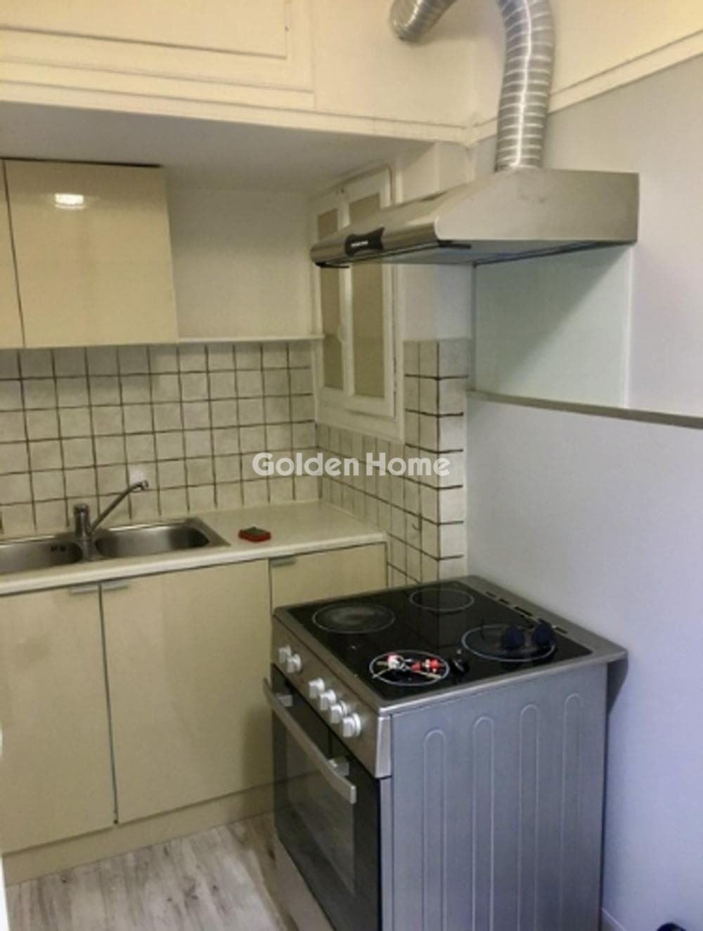 Apartment in Hilton, Ilisia — Photo 5 of 7