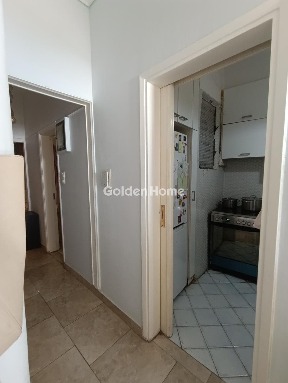 Apartment in Mitropoli, Piraeus — Photo 11 of 26