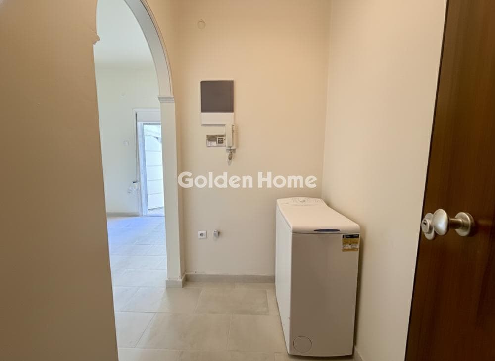 Apartment in Lofos Filaretou, Kalithea — Photo 3 of 12