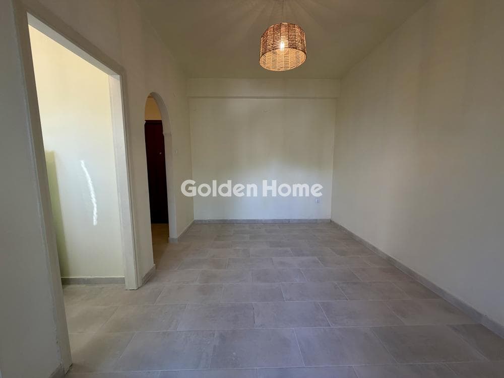Apartment in Lofos Filaretou, Kalithea — Photo 8 of 12