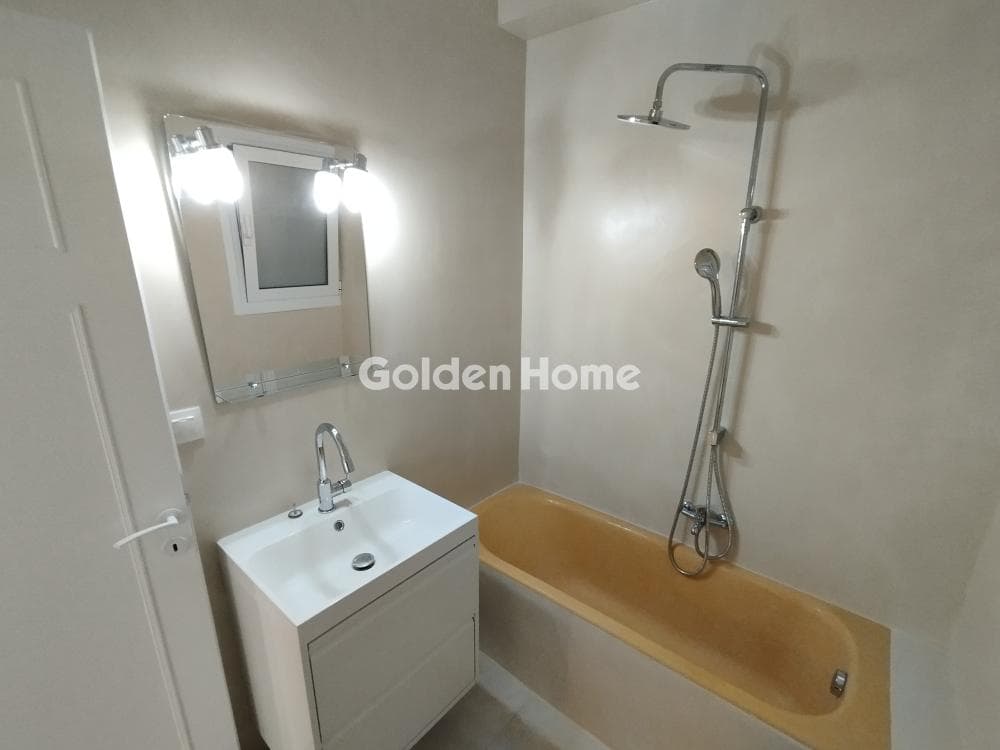 Apartment in Neo Faliro, Piraeus — Photo 30 of 46