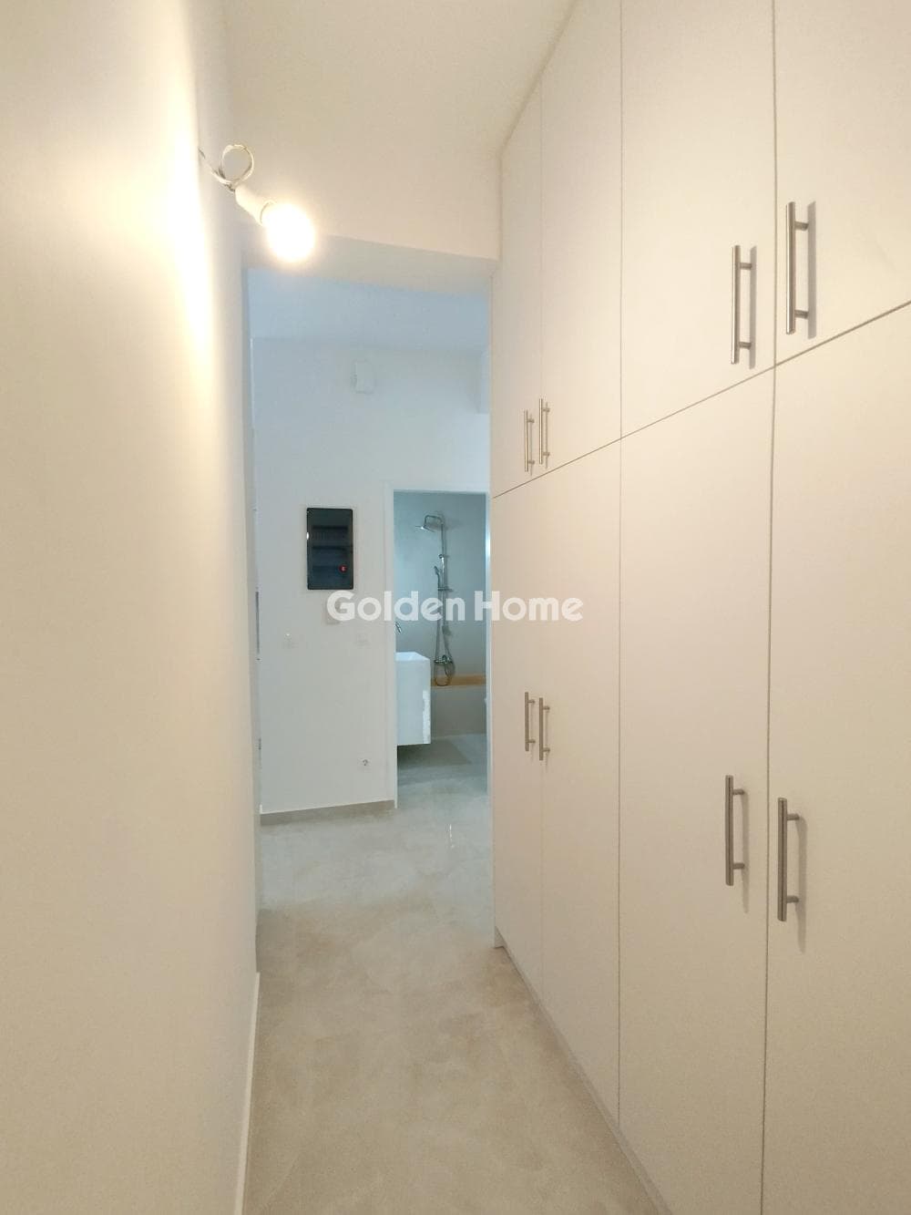Apartment in Neo Faliro, Piraeus — Photo 39 of 46