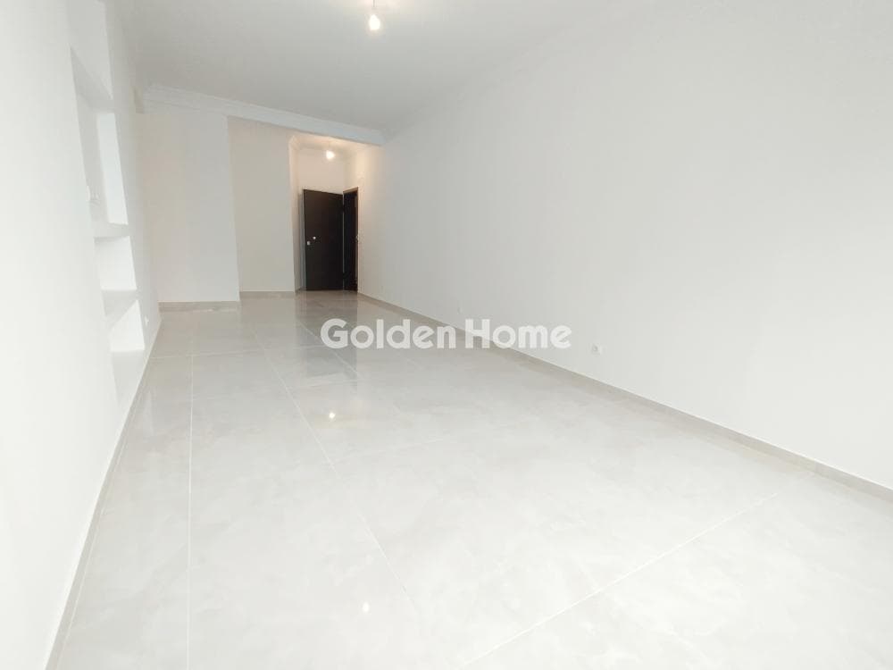 Apartment in Neo Faliro, Piraeus — Photo 37 of 46