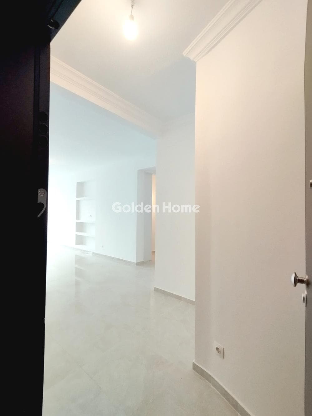 Apartment in Neo Faliro, Piraeus — Photo 18 of 46