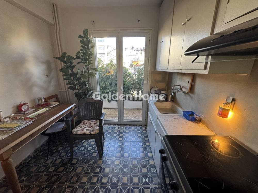 Διαμέρισμα στην Πλατεία Ντάβαρη, Παλαιό Φάληρο — Φωτογραφία 1 από 14