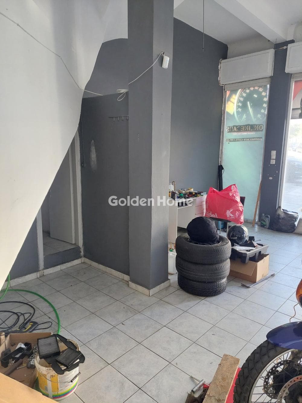 Κατάστημα στην Πλατεία Ελευθερίας, Κορυδαλλός — Φωτογραφία 5 από 9
