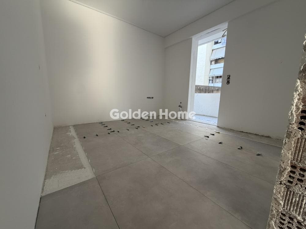 Apartment in Evaggelistria, Nikaia — Photo 4 of 23