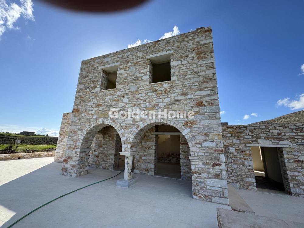 House in Tourlos, Paros — Photo 8 of 19
