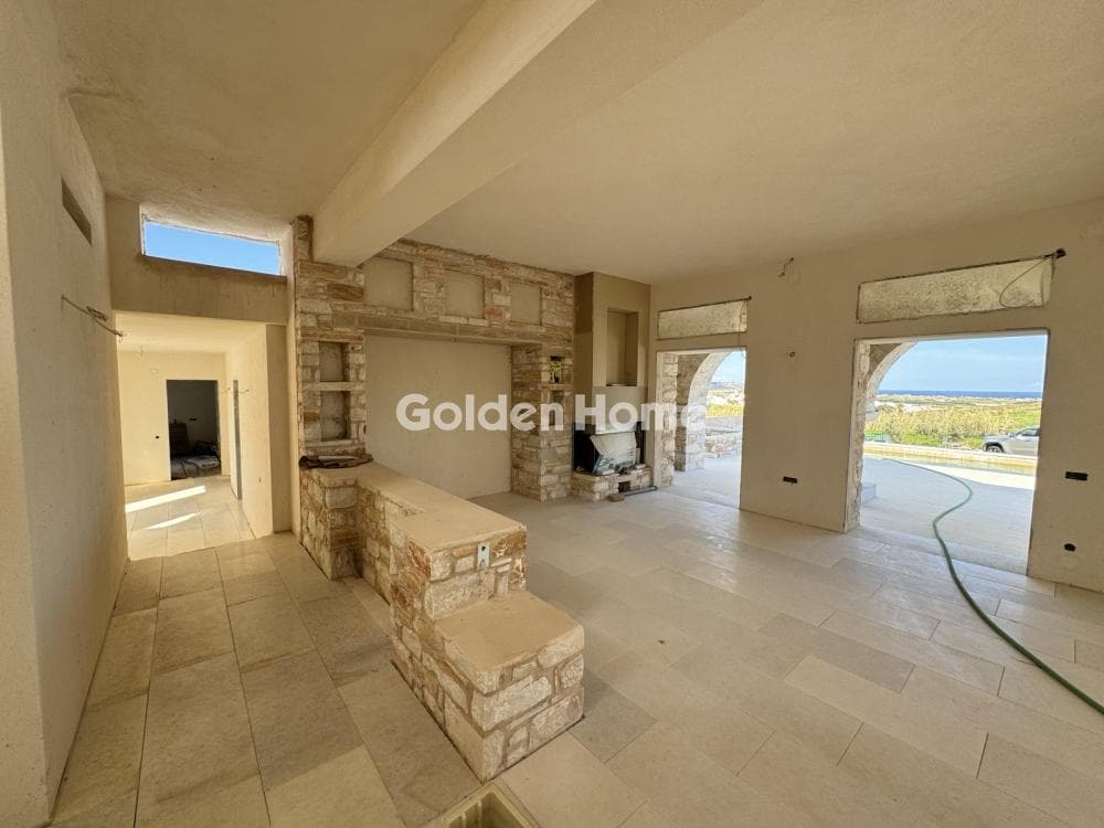 House in Tourlos, Paros — Photo 11 of 19