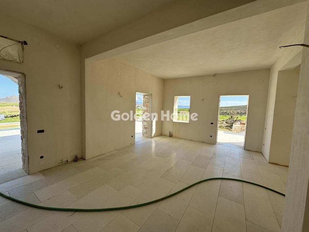 House in Tourlos, Paros — Photo 12 of 19