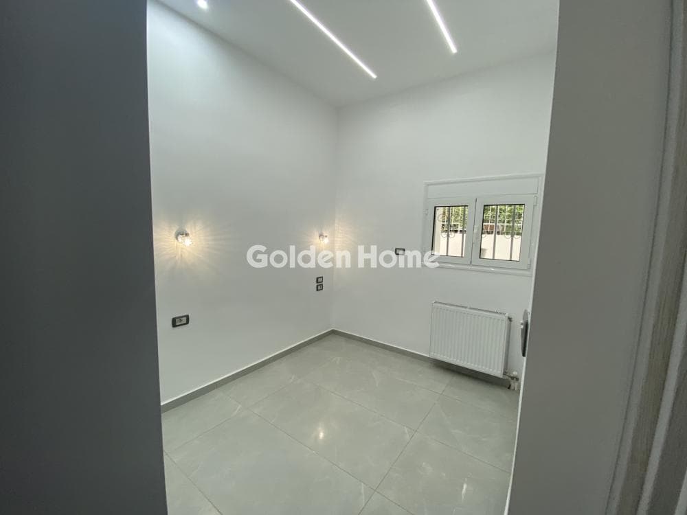 Apartment in Plateia Davaki, Kalithea — Photo 9 of 13