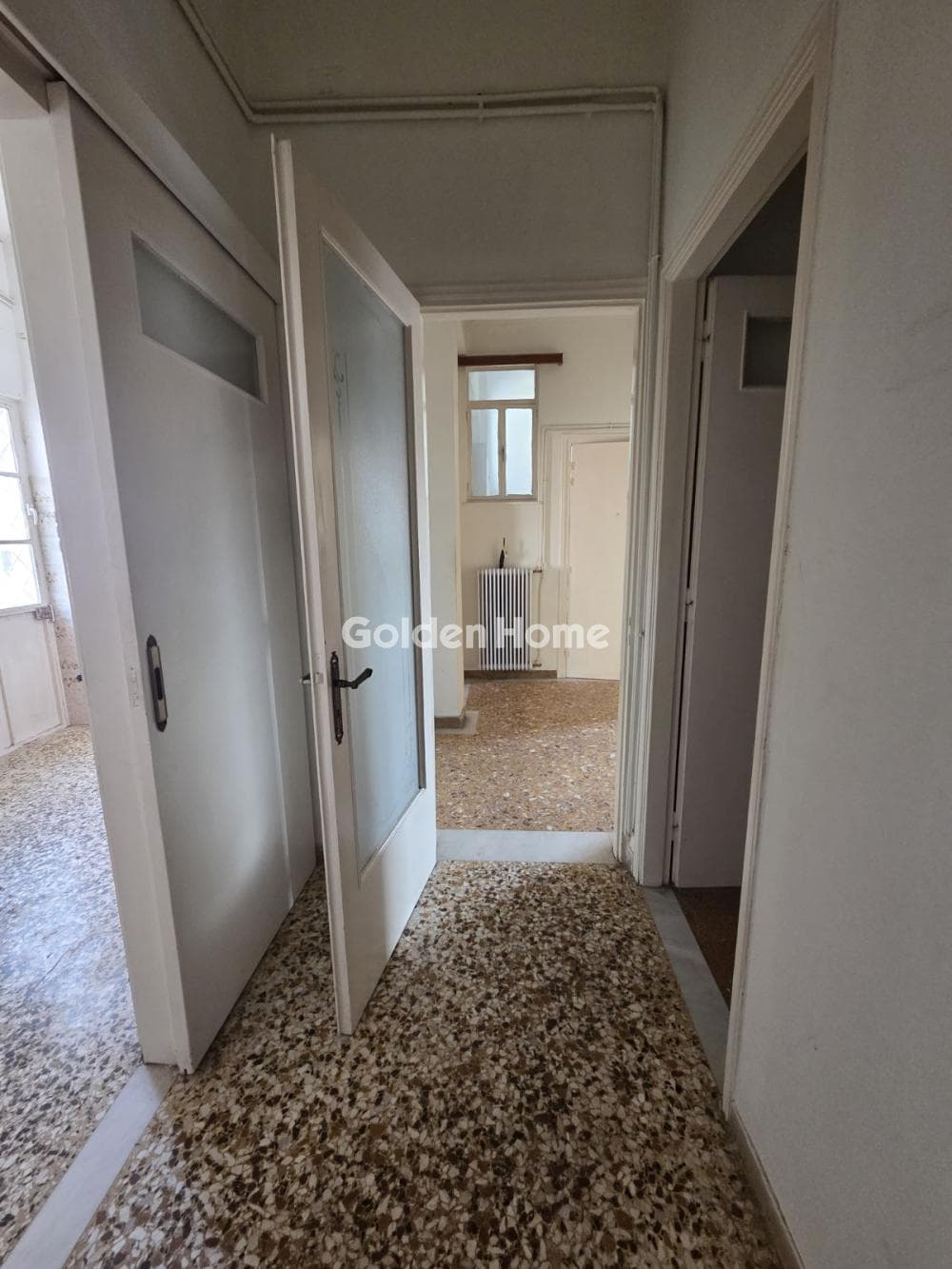Apartment in Maniatika, Piraeus — Photo 8 of 11