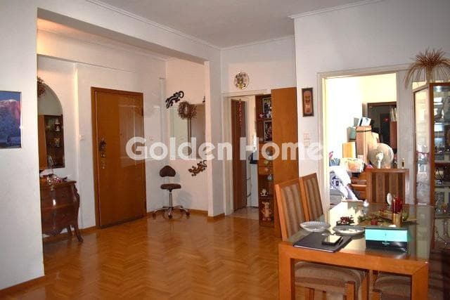 Apartment in Agia Paraskevi, Nea Smyrni — Photo 9 of 28