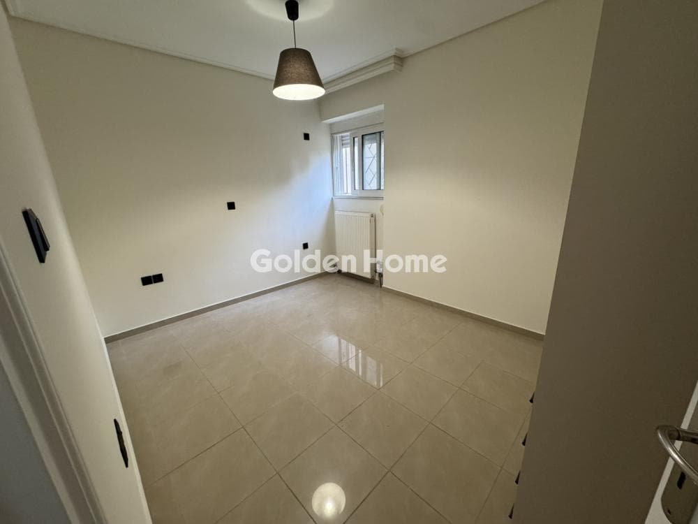 Apartment in Chrisaki, Nea Smyrni — Photo 9 of 12