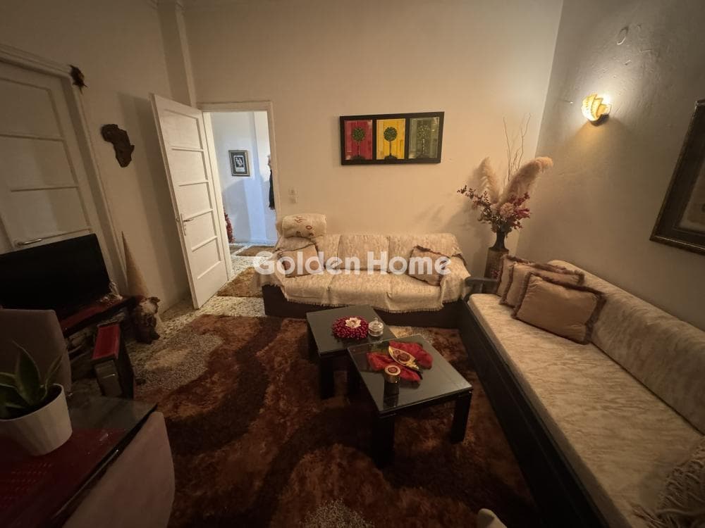Apartment in Palatiani, Ilion — Photo 2 of 14