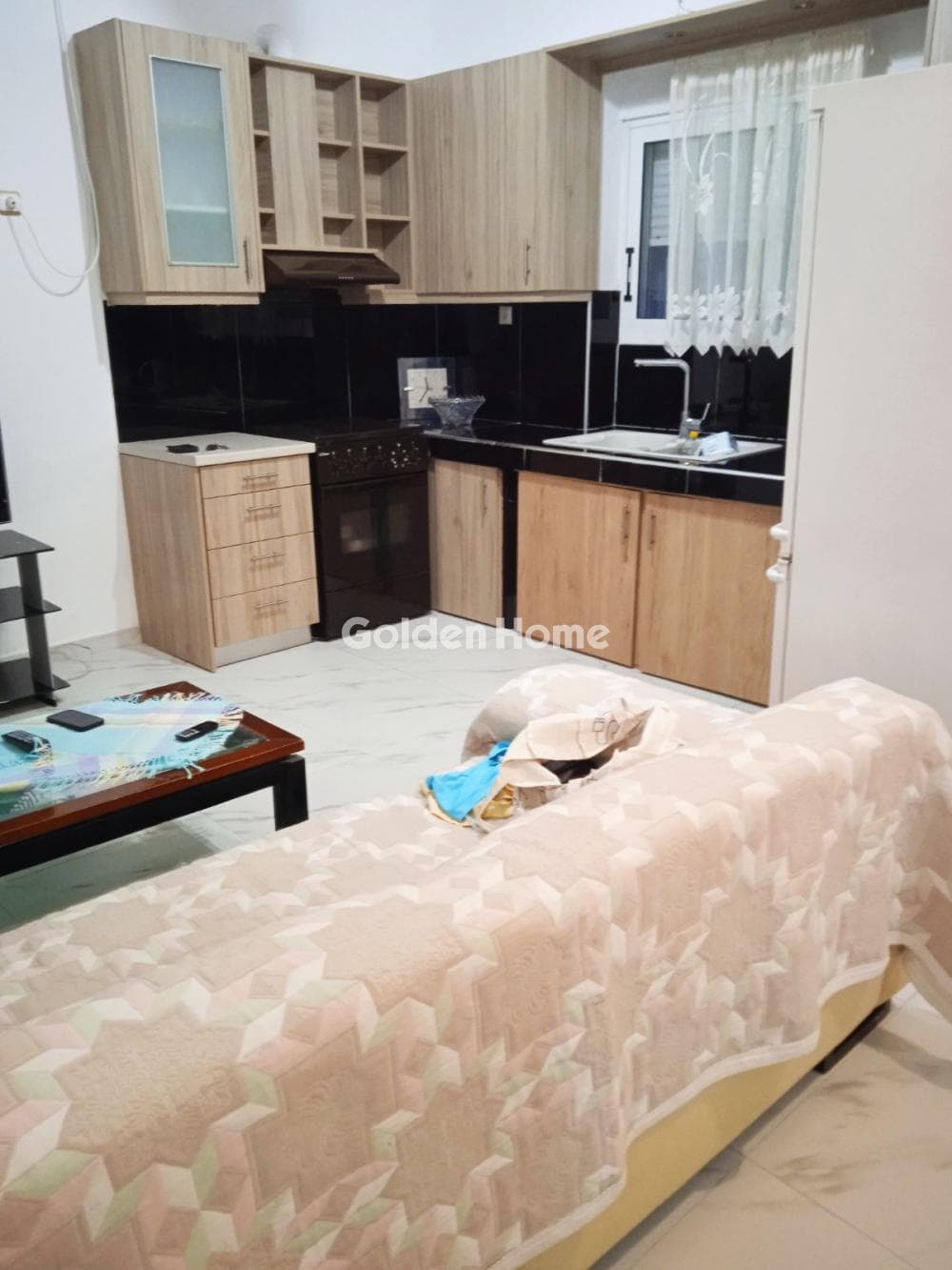 Apartment in Agia Sofia, Piraeus — Photo 1 of 9