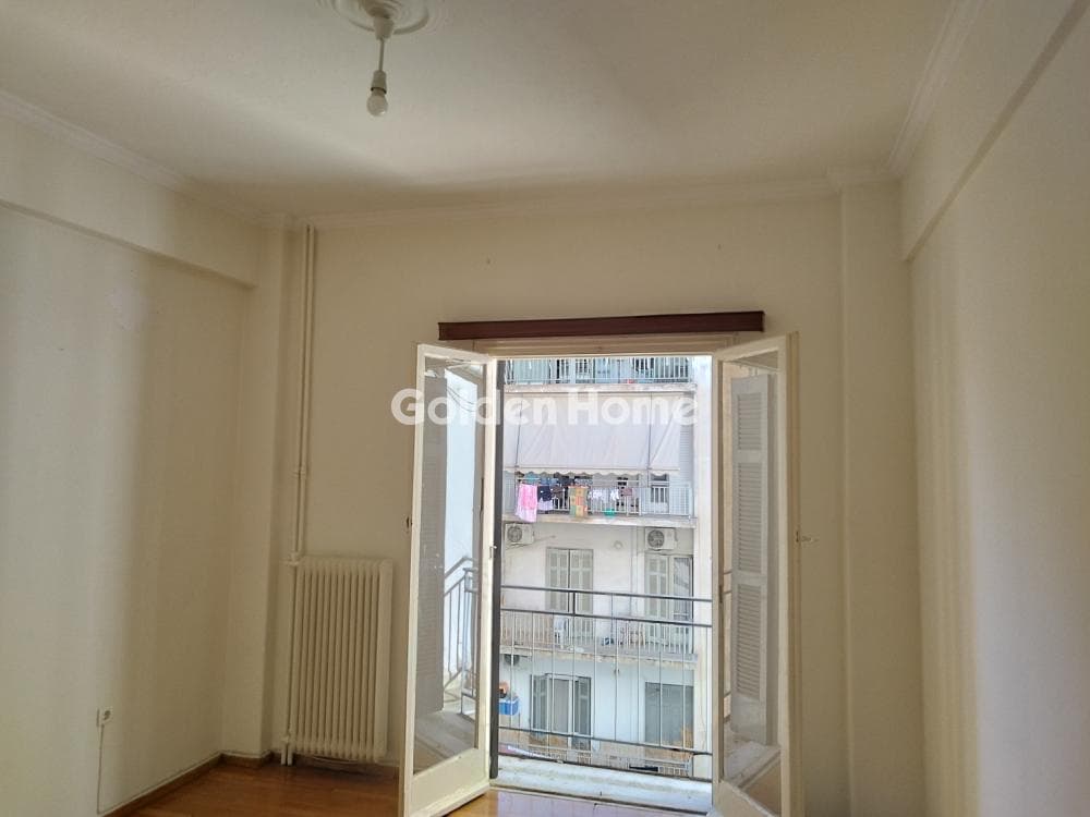 Apartment in Osios Loukas, Patisia — Photo 4 of 7