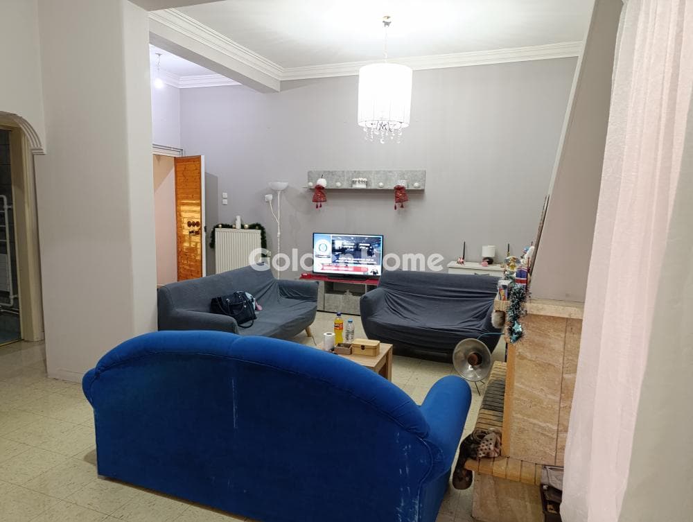 Apartment in Agia Sofia, Piraeus — Photo 2 of 14