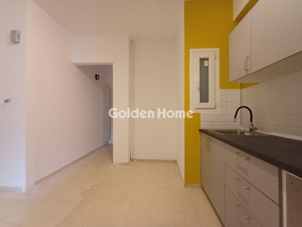 Apartment in Agios Panteleimonas, Attiki — Photo 7 of 22
