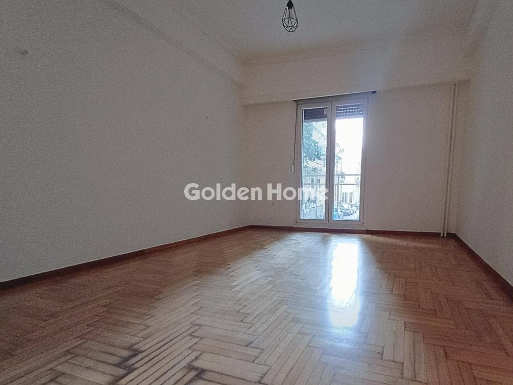 Apartment in Agios Panteleimonas, Attiki — Photo 3 of 22